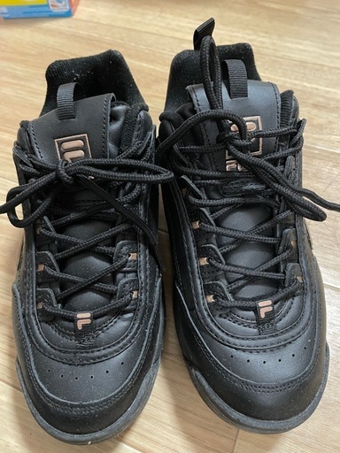 スニーカー FILA