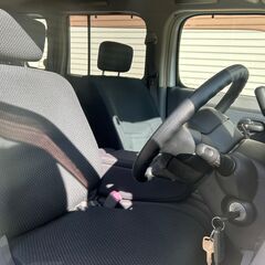 【コミコミ価格】日産　キューブ　S FOUR　オートライト　駆動切替　純正アルミホイール　ワイパーデアイサー　検R8年5月♪　2759の画像