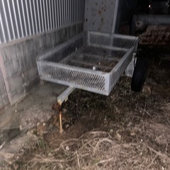 荷台トレーラーけん引