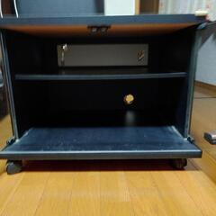 テレビ台の画像