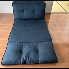 ソファーの画像