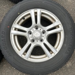 ヴォクシー　ノア　エスクァイア　用スタッドレス付きホイール
の画像