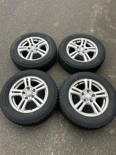 ヴォクシー　ノア　エスクァイア　用スタッドレス付きホイール