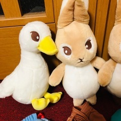 半額以下　新品 ピーターラビット ぬいぐるみ ３点セットの画像