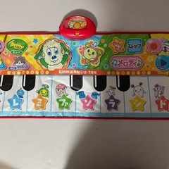 ワンワン　ピアノ　