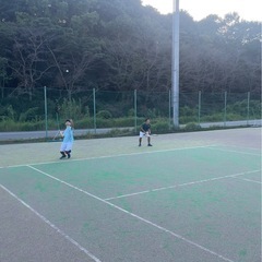 ソフトテニス大会目指して一緒に練習しましょ🎾 - スポーツ