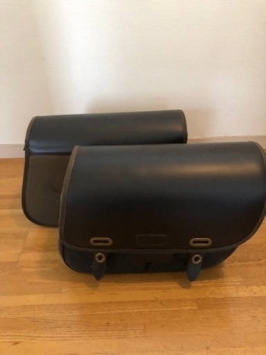 TRIUMPH サイドバック
