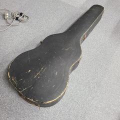 【本日限り】アコースティックギター　ケース入の画像