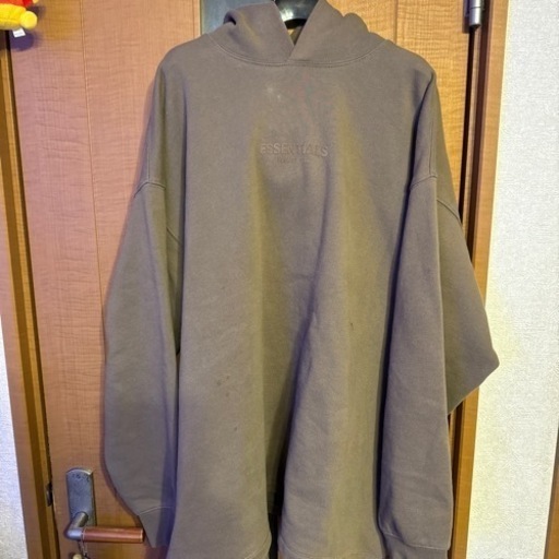 ESSENTIALSパーカー