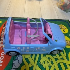 おもちゃ
車