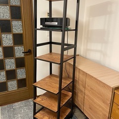 お洒落な収納、飾り棚にもの画像