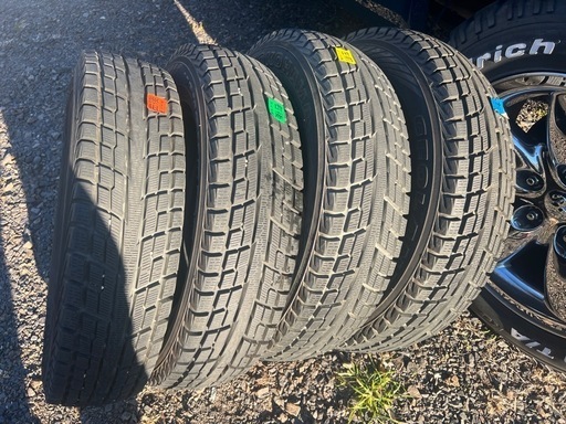 ヨコハマタイヤ　スタッドレスタイヤ　175/80R16