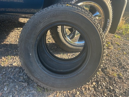 ヨコハマタイヤ　スタッドレスタイヤ　175/80R16