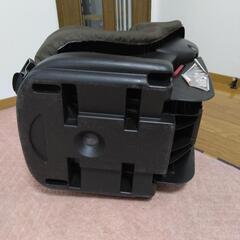 maxi cosi マキシ　コシ　 priori チャイルドシートの画像