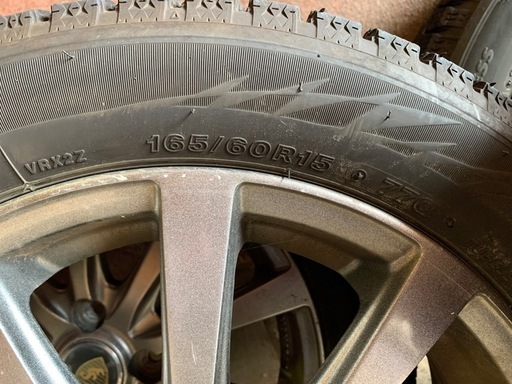 スタッドレスレスタイヤ165/60R15  BRIDGESTONE VRX2