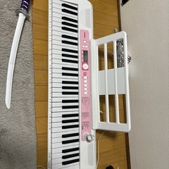 ピアノ教えてください