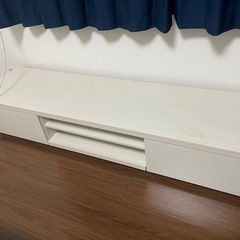 テレビボード