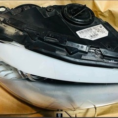 BMW 523d/MスポーツパッケージF10 純正 右ヘッドライト BMW 523d/MスポーツパッケージF10 純正 右ヘッドライト BMW 523d/M