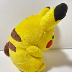 ポケモン初代　ピカチュウ音が鳴るぬいぐるみの画像