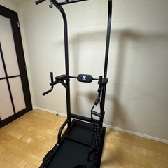 懸垂マシン（マット、懸垂アシストチューブ付き）の画像