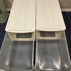 押入れケース2個 衣装ケースの画像