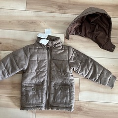 値下げ⭐️新品　キッズアウタ100㎝の画像