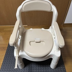 介護用ポータブルトイレの画像