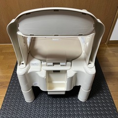 介護用ポータブルトイレの画像