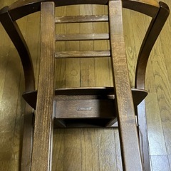 天然木椅子(フランスベッド株式会社)の画像