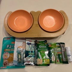 動物用食器と犬用デンタル商品