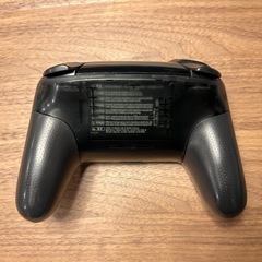 Nintendo Switch 純正プロコントローラーの画像