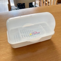 哺乳瓶レンジ消毒器&粉ミルク(新品未開封)の画像