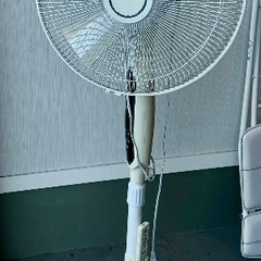 大型扇風機　リモコン付き