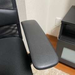 【50%OFF/価格改定】ニトリ　ワークチェアゾーンBK の画像