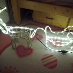 クリスマスイルミ　トナカイとそり　ホワイトＬＥＤの画像