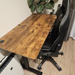 昇降式デスク＆ゲーミングチェア