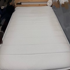 ニトリ　セミダブルベッド