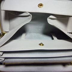 TUSCANIA牛革長財布　RINRE（２０×１０×３㎝）の画像