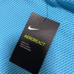 【新品】NIKE ナイキゴルフ　ハーフジップ　L 長袖　AEROREACTの画像