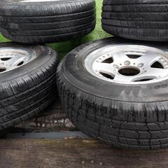 🆕245/70R16タイヤ&アルミホイール16×7J４本セット🆕の画像