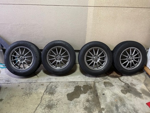 ブリザックVRX3ライズ195/65R16アルミ付き