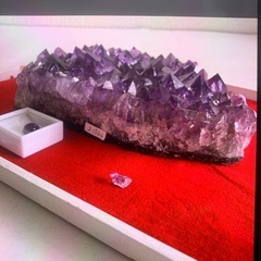  【受渡者決定】原石 風水 天然石 クラスター　特大アメジストクラスター2kg ルース 紫水晶　水晶　パワーストーン　原石　セットの画像