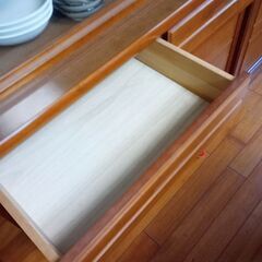 昭和の食器棚の画像
