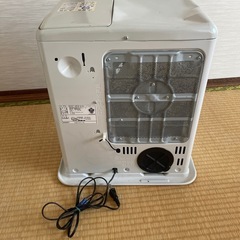 石油ファンヒーター
の画像