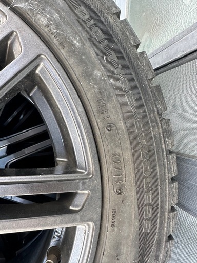 トヨタ86使用プリウスにも！スタッドレスセット205/55R16 4本セット格安PCD100 5穴 トヨタ86使用プリウスにも！スタッドレスセット205/55R16 4本セット