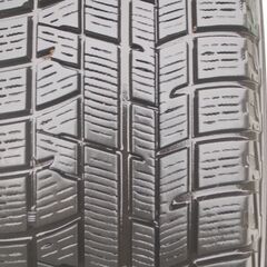 ヨコハマスタッドレスタイヤ４本の画像