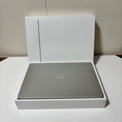 MacBook Air m2 16gb 256 シルバー　新品同様