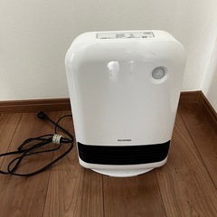 アイリスオーヤマ　ファンヒーター
