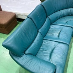 青緑色 レザー コーナーソファ