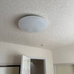 リモコン付きライト　照明の画像